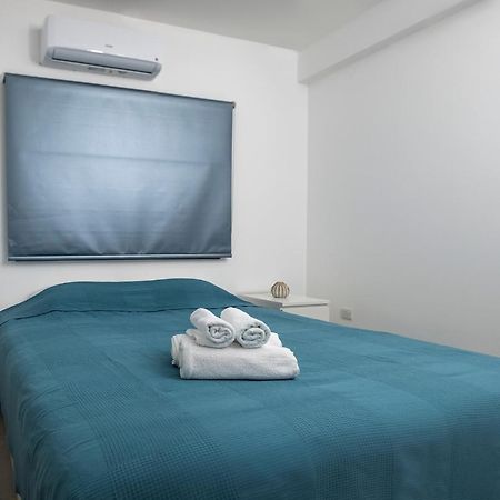 Lovely 2 Bed Apartment In Larnaca City Centre מראה חיצוני תמונה