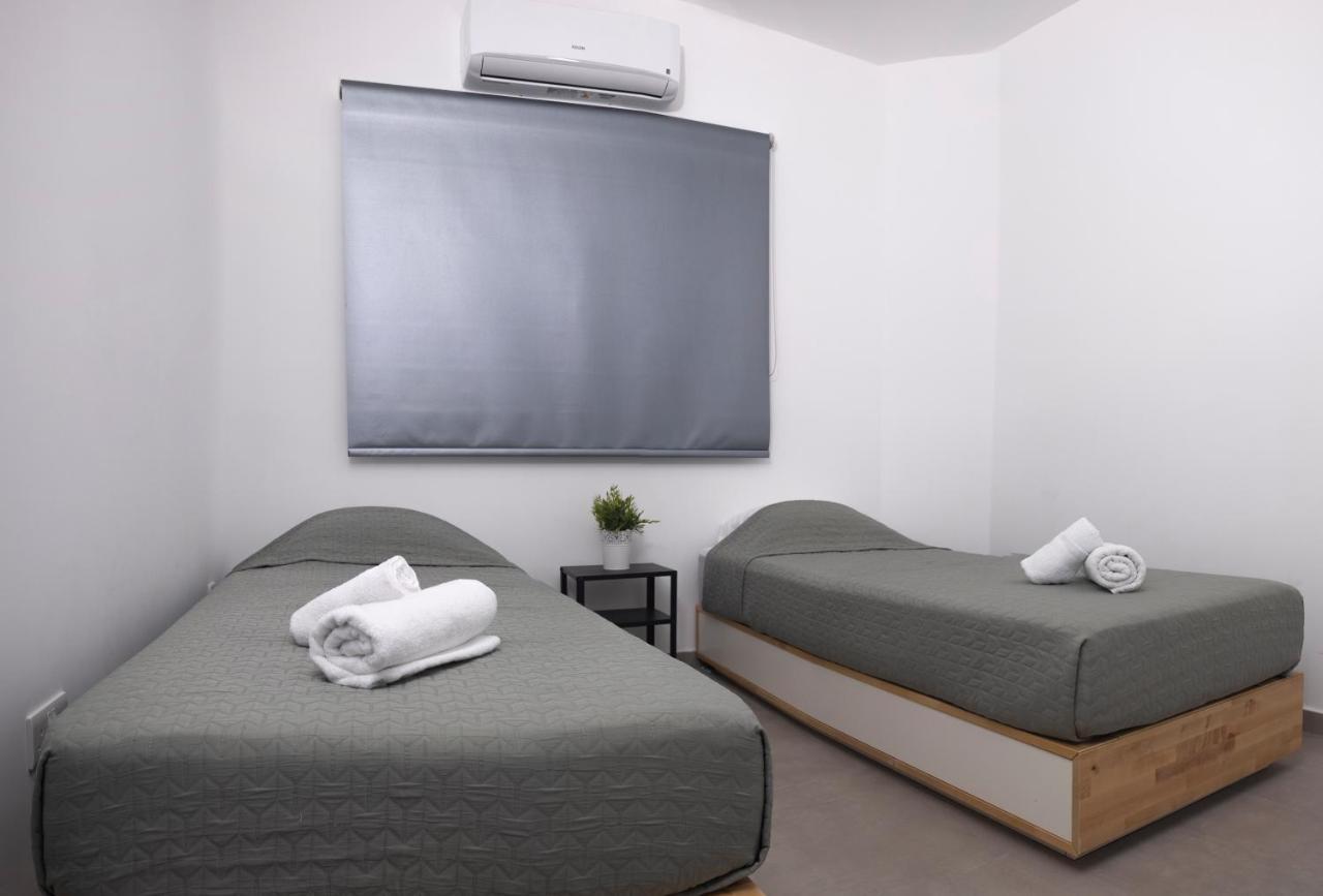 Lovely 2 Bed Apartment In Larnaca City Centre מראה חיצוני תמונה